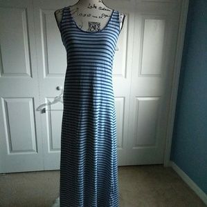 Calvin Klein women's sz M blue/white strip maxi